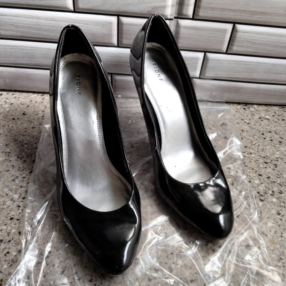 Black Patent Leather Pump High Heels